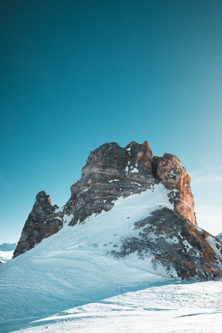 Mountain Landscapes - Capture of a stunning snow-covered mountain peak #20042218